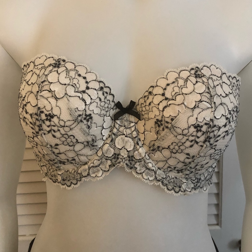 Elegant Strapless VS Bra